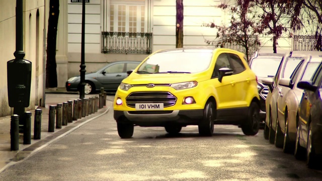 Video Reference: Land vehicle, Vehicle, Car, Motor vehicle, Mini SUV, Ford ecosport, Yellow, City car, Sport utility vehicle, Automotive design