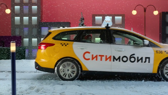 Video Reference: Land vehicle, Vehicle, Motor vehicle, Car, Mode of transport, Hatchback, Automotive design, Hot hatch, Mid-size car, Person