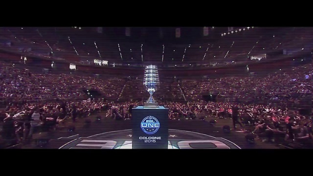 Video Reference: Sky, Sport venue, Stadium, Arena, Super bowl, Atmosphere, Fan, Performance, Crowd, Event