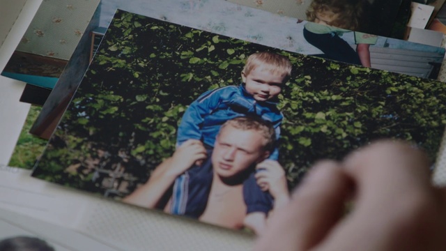 Video Reference: Photograph, Child, Fun, Tree, Photography, Toddler, Vacation, Selfie, Art