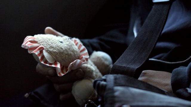 Video Reference: hand, finger, darkness