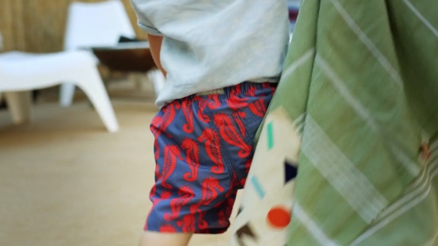 Video Reference: Clothing, Plaid, Pattern, Design, Textile, Pattern, Tartan, Joint, Shorts, Waist