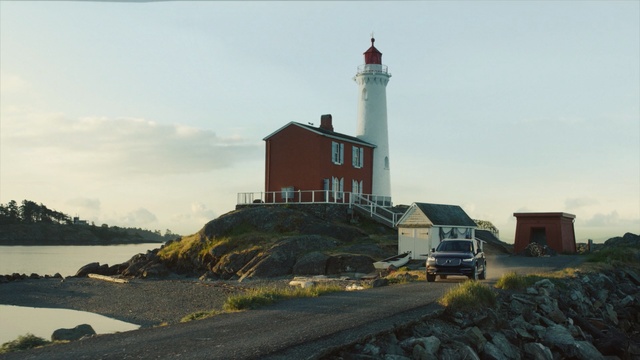 Video Reference: Beacon, Lighthouse, Tower, Sea, Sky, Coast, Vehicle, House, Landscape, Coastal and oceanic landforms