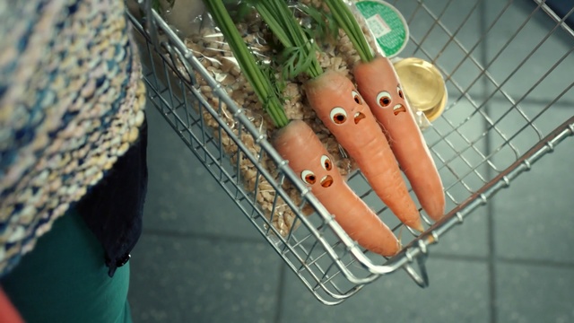 Video Reference: finger, nail, hand, Person