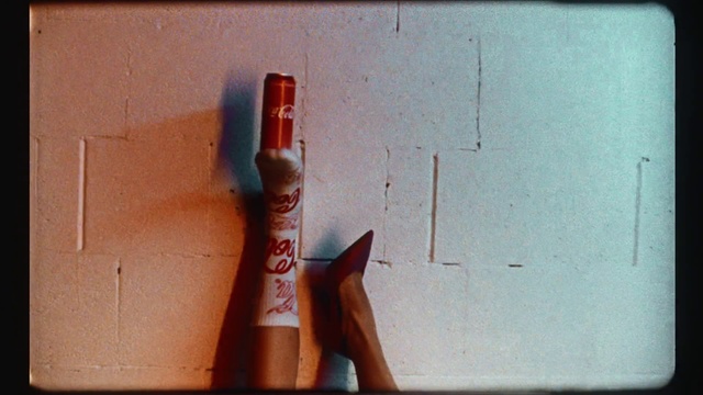 Video Reference: Finger, Wood, Still life