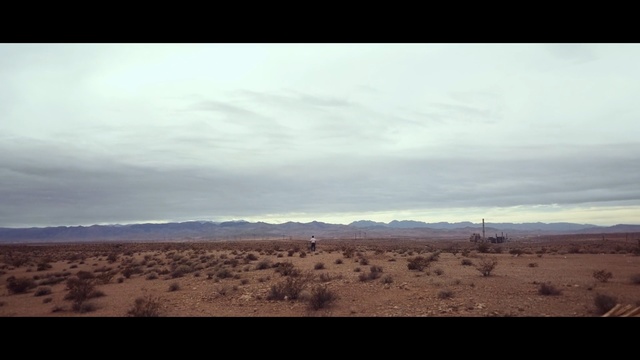 Video Reference: Sky, Horizon, Cloud, Natural environment, Sand, Ecoregion, Morning, Atmospheric phenomenon, Atmosphere, Landscape