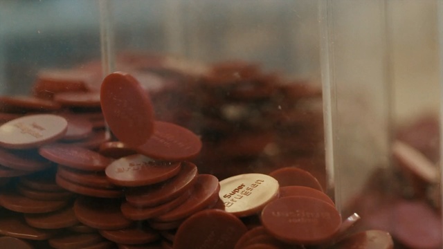 Video Reference: close up, sweetness, chocolate