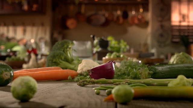 Video Reference: Natural foods, Vegetable, Food, Cruciferous vegetables, Broccoli, Local food, Leaf vegetable, Whole food, Vegan nutrition, Produce, Person