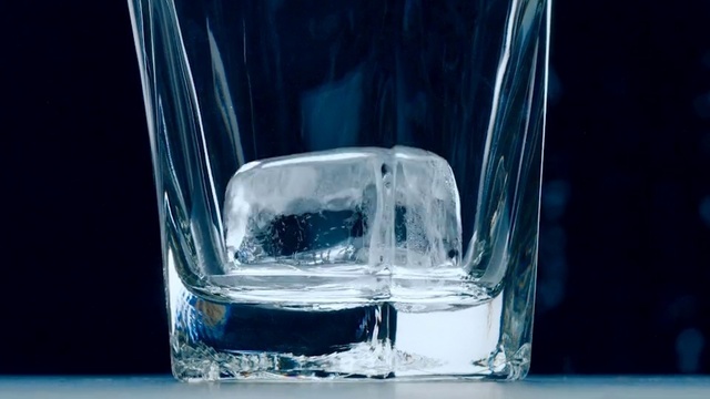 Video Reference: Water, Transparent material, Blue, Glass, Old fashioned glass, Liquid, Fluid, Still life photography, Drinkware, Barware