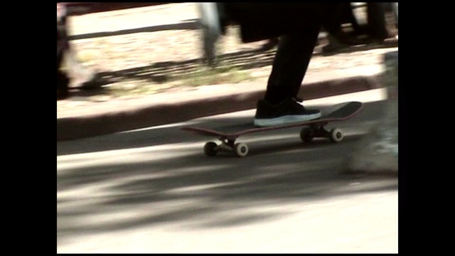 Video Reference: Skateboarding, Longboard, Longboarding, Skateboarding Equipment, Boardsport, Skateboard, Skateboarder, Freebord, Recreation, Sports equipment