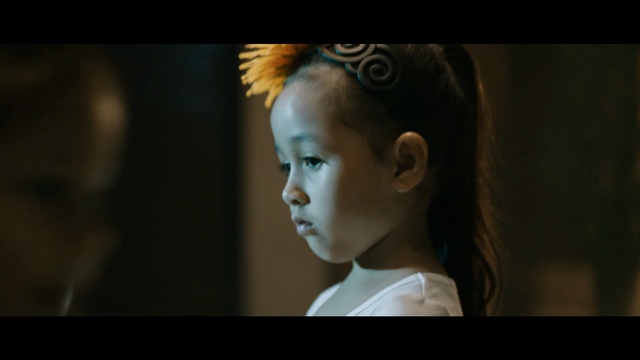 Video Reference: Hair, Face, Head, Hairstyle, Beauty, Eye, Cheek, Forehead, Human, Ear, Person