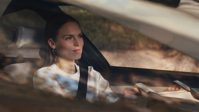 Video Reference: beauty, girl, lady, photography, fashion, black hair, photo shoot, model, Person