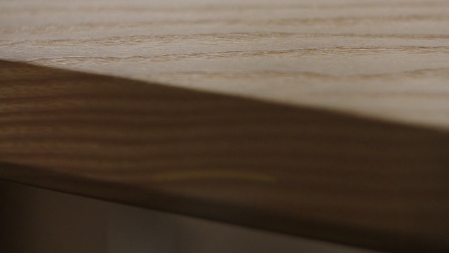 Video Reference: Wood, Wood stain, Brown, Hardwood, Plywood, Table, Material property, Beige, Flooring, Lumber