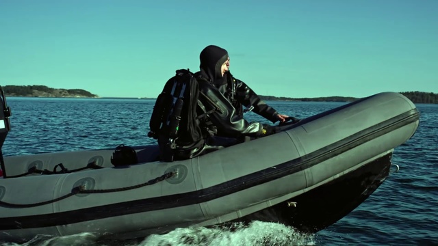 Video Reference: Water transportation, Inflatable boat, Rigid-hulled inflatable boat, Vehicle, Boat, Speedboat, Watercraft, Boating, Recreation, Person