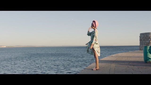Video Reference: sea, photograph, clothing, sky, water, vacation, fun, photography, girl, dress