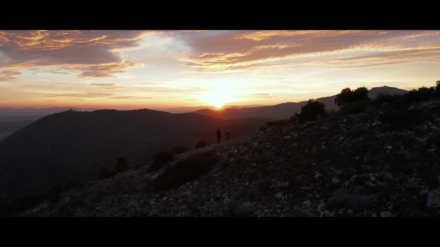 Video Reference: Sky, Mountainous landforms, Nature, Horizon, Sunrise, Sunset, Cloud, Mountain, Highland, Morning