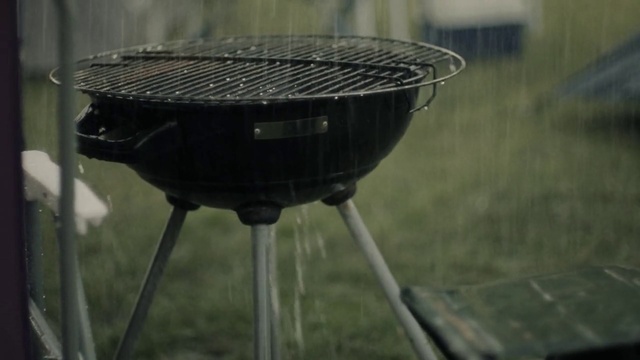 Video Reference: Barbecue grill, Barbecue, Outdoor grill, Outdoor grill rack & topper, Grilling, Cooking, Kitchen appliance, Kitchen appliance accessory, Cuisine, Cookware and bakeware