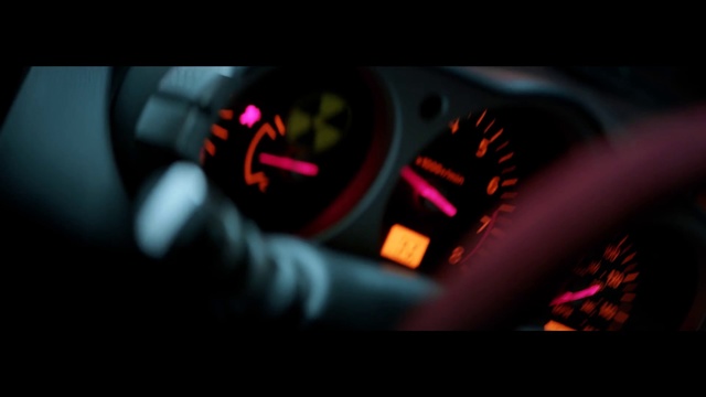 Video Reference: Speedometer, Light, Auto part, Gauge, Automotive lighting, Car, Odometer, Measuring instrument, Tachometer, Automotive design