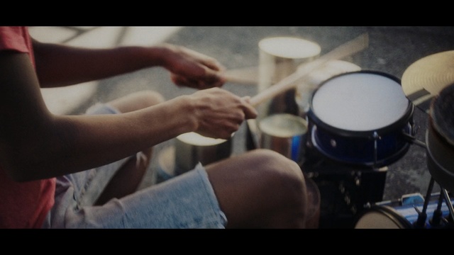 Video Reference: drum, musical instrument, drums, percussion, drummer, percussionist, cymbal, hand, tom tom drum, skin head percussion instrument