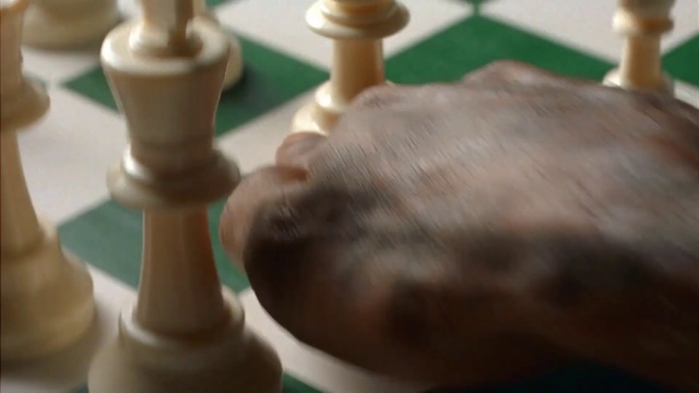 Video Reference: Chess, Chessboard, Games, Indoor games and sports, Product, Board game, Recreation, Tabletop game, Hand, Wood