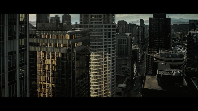 Video Reference: Cityscape, Metropolitan area, Metropolis, Urban area, City, Skyscraper, Skyline, Tower block, Human settlement, Downtown
