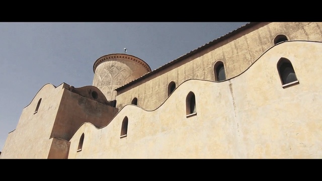 Video Reference: arch, sky, architecture, wall, historic site, building, history, facade, ancient history, stock photography