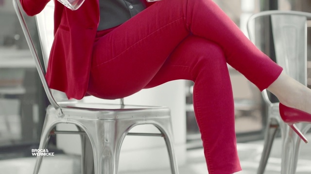 Video Reference: Red, Clothing, Leg, High heels, Pink, Leggings, Tights, Footwear, Thigh, Magenta