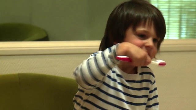 Video Reference: Child, Nose, Finger, Arm, Joint, Toddler, Neck, Play, Thumb, Person