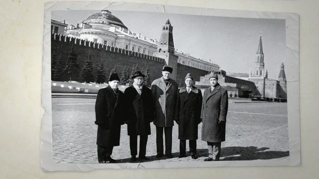Video Reference: Photograph, People, Snapshot, History, Standing, Black-and-white, Photography, Gentleman, Tourism, Stock photography, Person