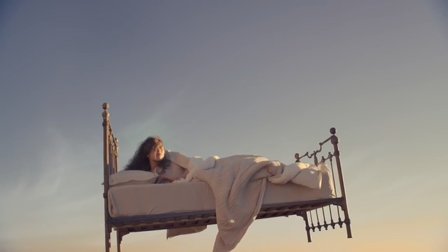 Video Reference: Sky, Furniture, Bed, Chaise longue, Couch, Cloud, Comfort, Sitting, Vacation, Leisure, Person
