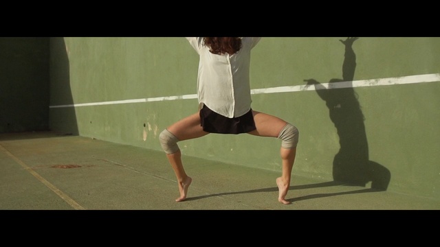 Video Reference: joint, physical fitness, leg, shoulder, arm, human body, performance, muscle, knee, physical exercise