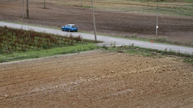 Video Reference: Rallycross, Soil, Dirt track racing, Road, Vehicle, Race track, Dirt road, Land lot, Racing, Grass