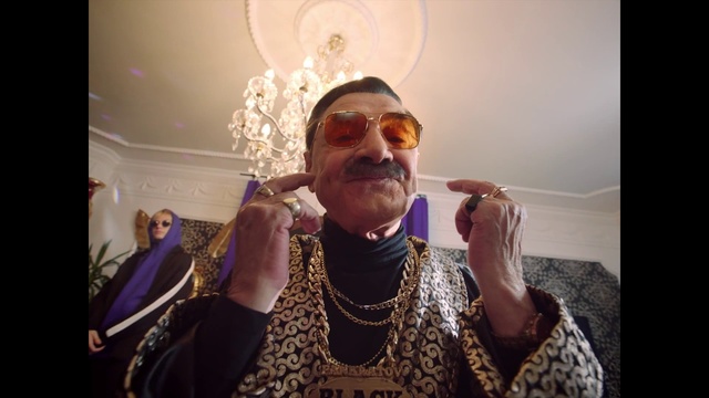 Video Reference: Eyewear, Facial hair, Beard, Photography, Glasses, Vision care, Event, Fashion accessory, Selfie