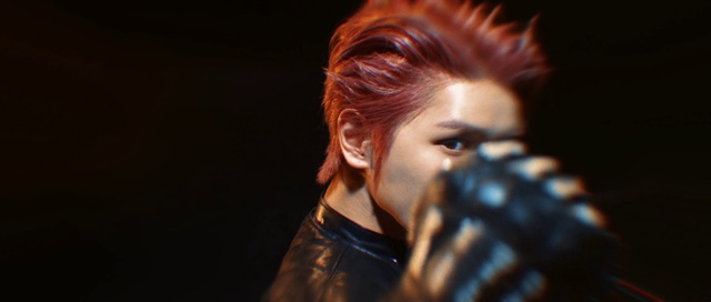 Video Reference: Hair, Beauty, Hairstyle, Eye, Lip, Microphone, Singer, Audio equipment, Performance, Photography