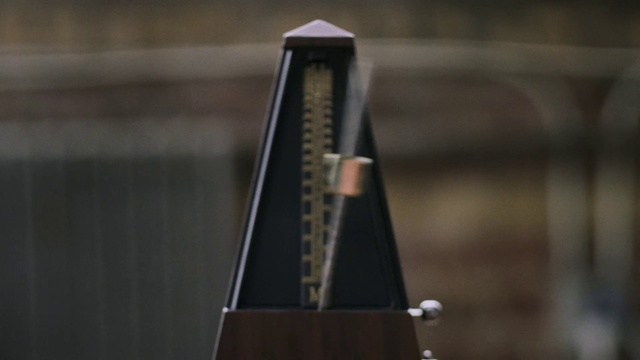 Video Reference: String instrument, Musical instrument, Plucked string instruments, String instrument, Electronic instrument