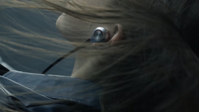 Video Reference: face, eye, close up, water, organ, organism, computer wallpaper, stock photography