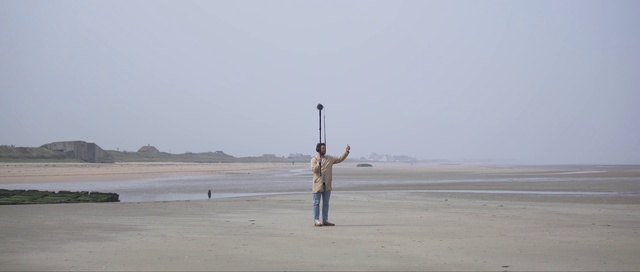 Video Reference: Atmospheric phenomenon, Shore, Sky, Beach, Calm, Sea, Vacation, Landscape, Coast, Sand