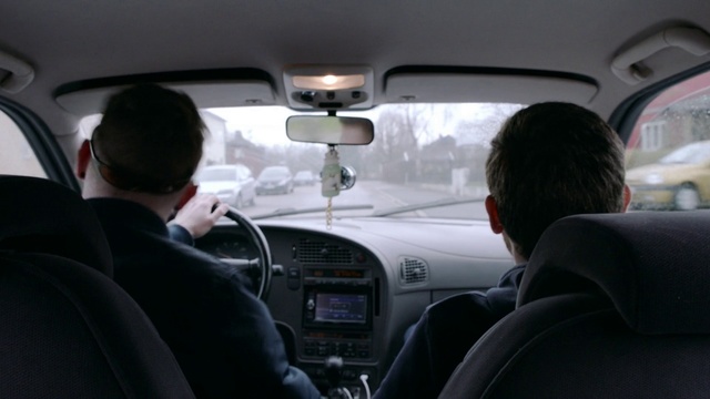 Video Reference: Vehicle, Car, Driving, Mid-size car, Center console, Steering wheel