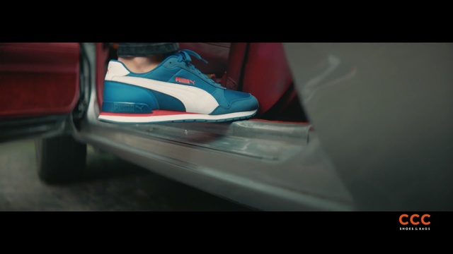 Video Reference: Footwear, Shoe, Blue, Teal, Sneakers, Athletic shoe, Carmine, Outdoor shoe, Skate shoe, Space, Person
