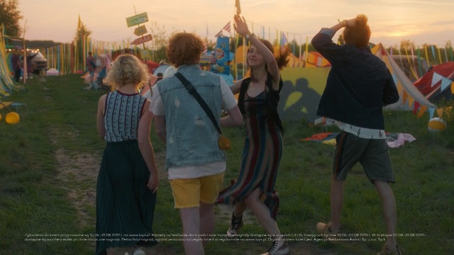 Video Reference: Fun, Community, Friendship, Event, Crowd, Leisure, Gesture, Art