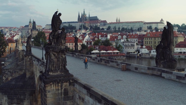 Video Reference: Town, City, Sky, Building, Architecture, Tourism, River, Travel, Art