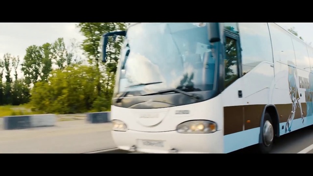 Video Reference: Land vehicle, Vehicle, Mode of transport, Transport, Bus, Motor vehicle, Tour bus service, Car, Commercial vehicle, Public transport