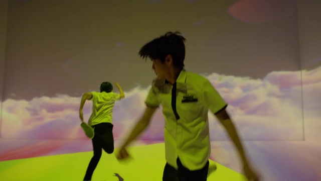 Video Reference: Yellow, Fun, Happy, Player, Play, Leisure, Gesture