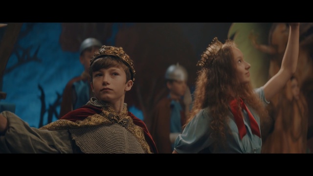 Video Reference: Movie, Scene, Screenshot, Human, Adaptation, Fun, Event, Drama, Acting, Fictional character, Person