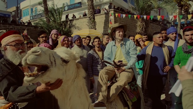 Video Reference: People, Event, Crowd, Fun, Adaptation, Tradition, Smile, Person