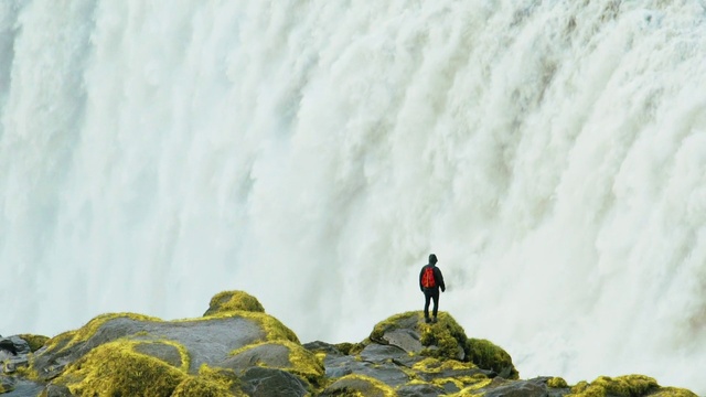 Video Reference: Geological phenomenon, Extreme sport, Adventure, Waterfall, Recreation, Landscape, Formation, Mountain, Rock