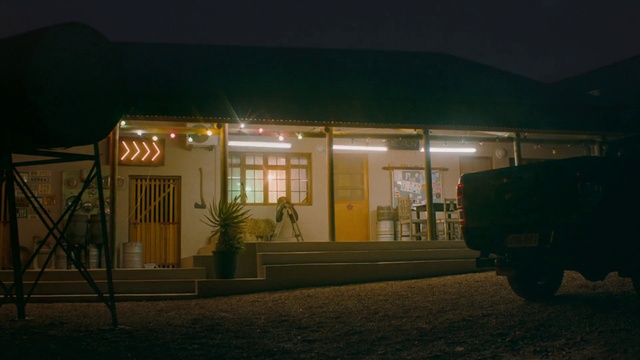 Video Reference: Night, Filling station, Light, Building, Home, House, Architecture, Midnight, Darkness, Gas