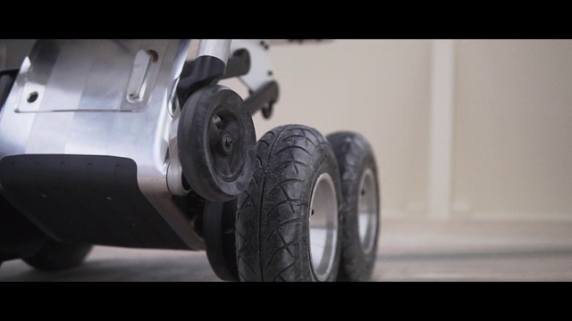 Video Reference: Tire, Automotive tire, Wheel, Alloy wheel, Auto part, Rim, Automotive design, Tread, Automotive wheel system, Synthetic rubber