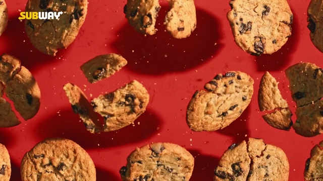 Video Reference: Dish, Food, Cuisine, Cookies and crackers, Snack, Ingredient, Cookie, Chocolate chip cookie, Dessert, Oatmeal-raisin cookies