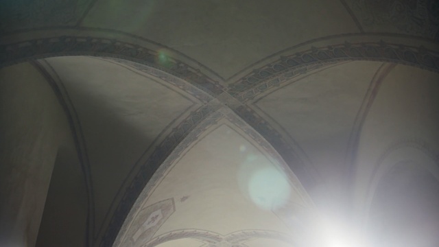 Video Reference: light, atmosphere, architecture, ceiling, arch, daylighting, angle, sky, space, computer wallpaper